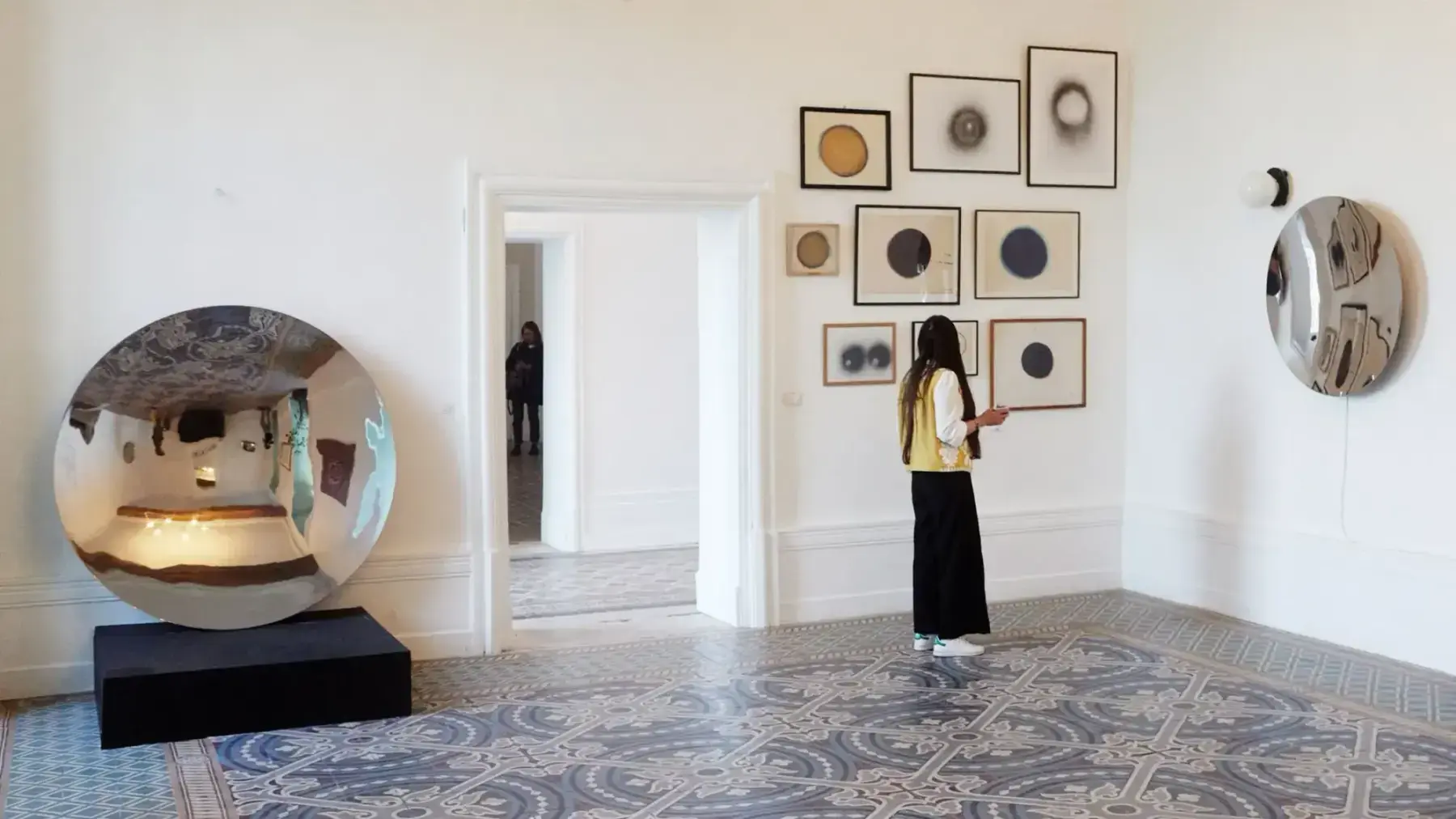 Gallery interiors at Château des Deux Amants